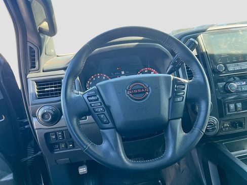 Used 2020 Nissan Titan PRO-4X w/ Pro-4x Utility Package AWD/4WD image 11