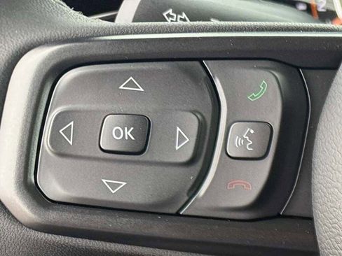 New 2026 Jeep Gladiator Sport image 32