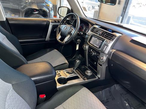 Used 2017 Toyota 4Runner SR5 image 49