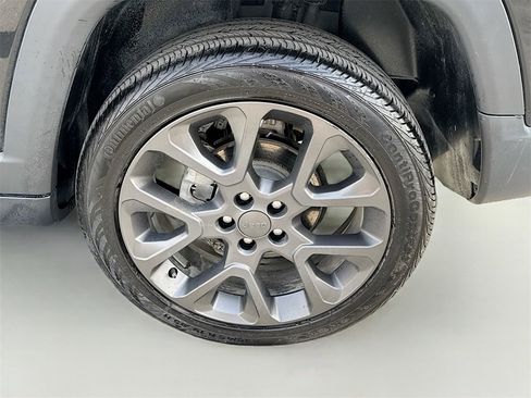 Used 2021 Jeep Compass 80th Special Edition image 31