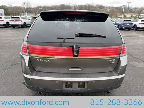 Used 2009 Lincoln MKX AWD image 4