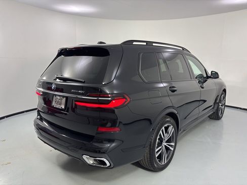 Certified 2025 BMW X7 xDrive40i w/ M Sport Package image 7