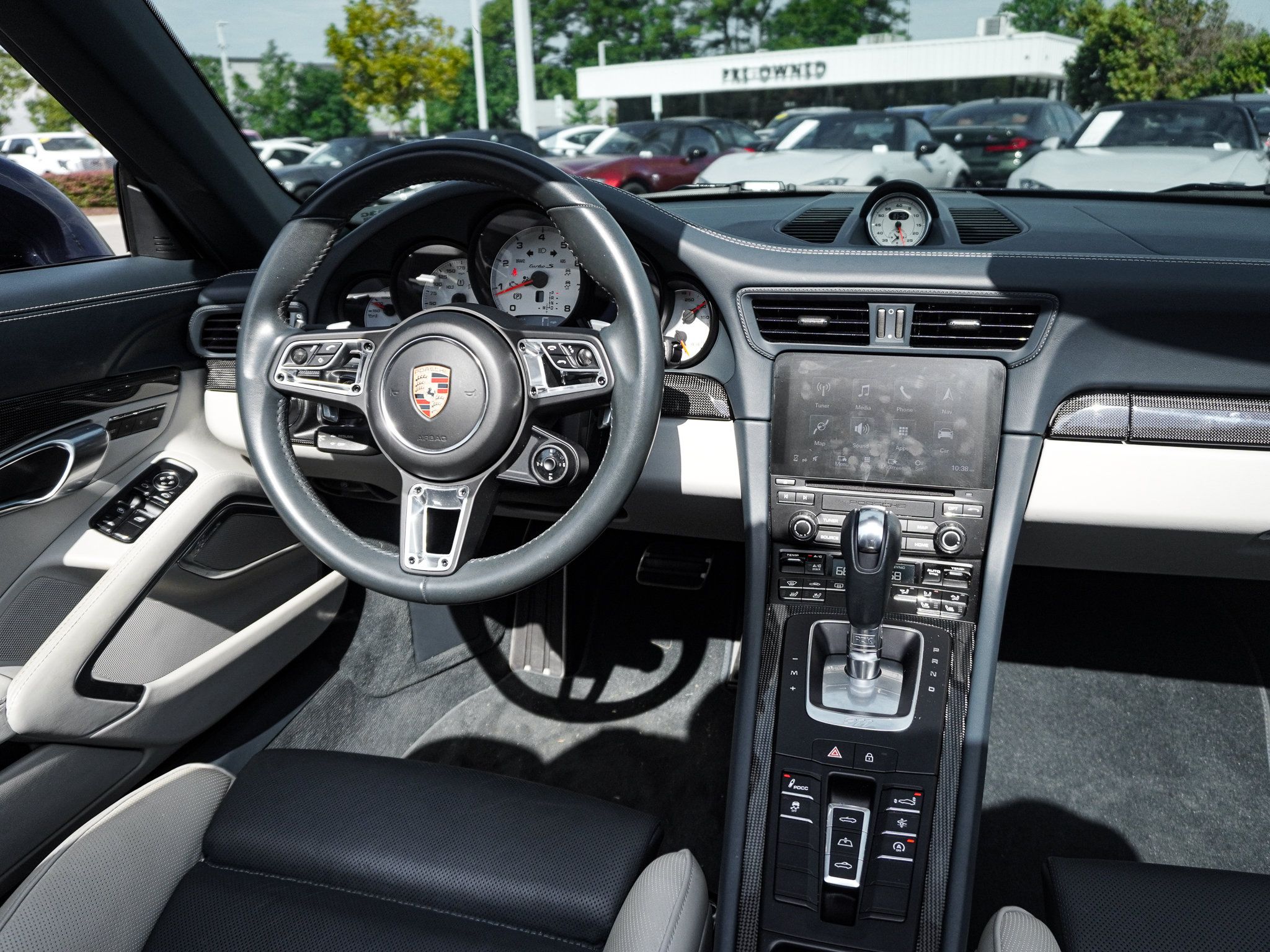 Used 2019 Porsche 911 Turbo S AWD/4WD image 30