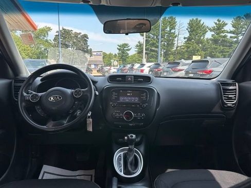 Used 2017 Kia Soul + w/ Designer's Package FWD image 14