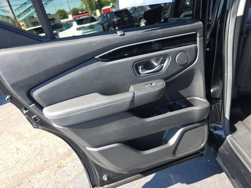 Used 2024 Honda Pilot EX-L image 33