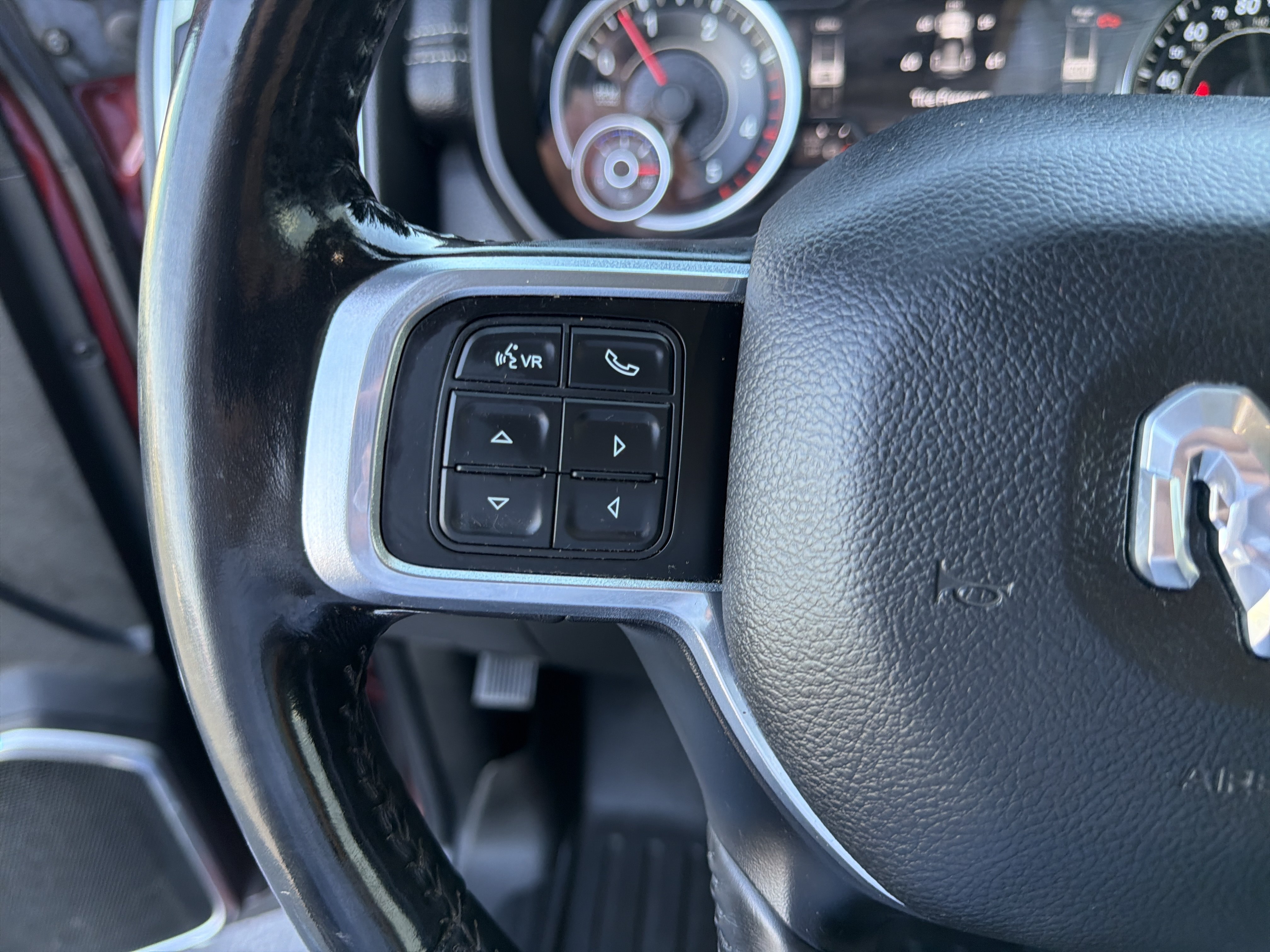 Used 2021 RAM 2500 Laramie AWD/4WD image 43