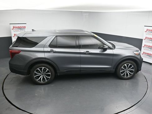 Used 2022 Ford Explorer ST AWD/4WD image 34