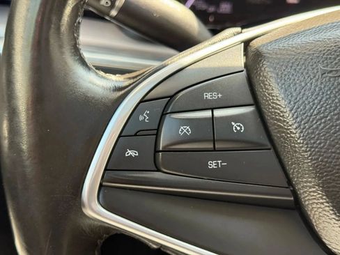 Used 2017 Cadillac XT5 Luxury AWD/4WD image 27