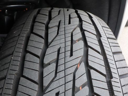 New 2026 Buick Enclave Preferred w/ Power Package image 17