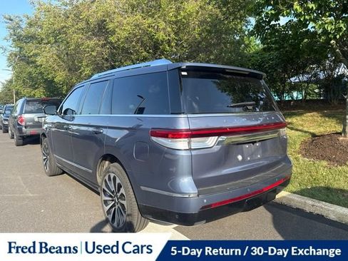Used 2022 Lincoln Navigator Reserve AWD/4WD image 5