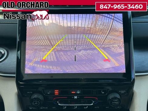 Used 2022 Jeep Grand Cherokee Limited 4xe image 17