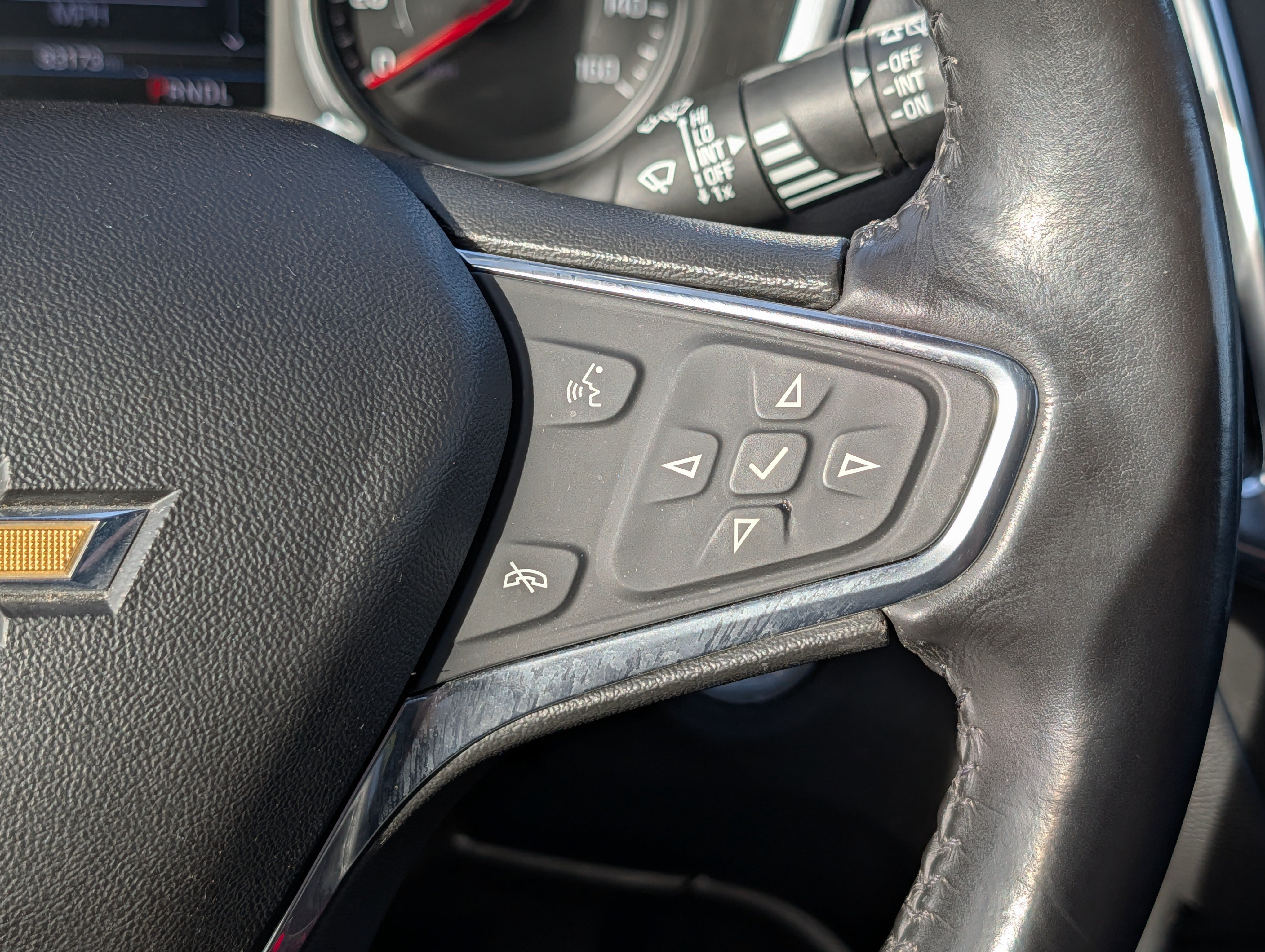 Used 2019 Chevrolet Equinox LT AWD/4WD image 30