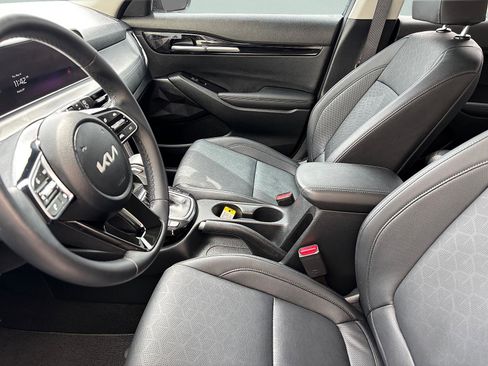 Used 2024 Kia Seltos EX AWD/4WD image 15