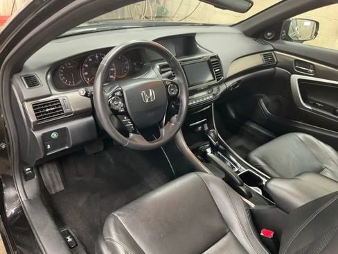 Used 2017 Honda Accord EX-L image 6