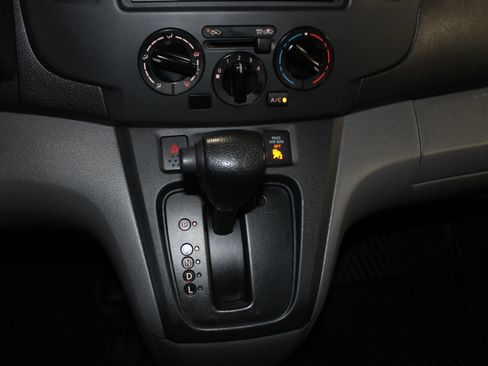 Used 2019 Nissan NV200 S w/ Cruise Control Package image 15
