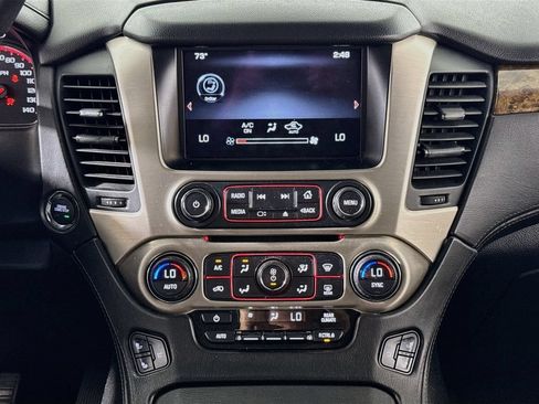 Used 2015 GMC Yukon Denali w/ Touring Package AWD/4WD image 16