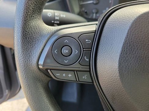 Used 2024 Toyota Corolla LE image 19