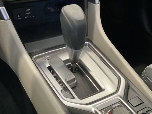 Used 2020 Subaru Forester Premium image 21