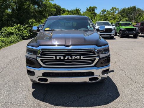 Used 2019 RAM 1500 Laramie AWD/4WD image 2
