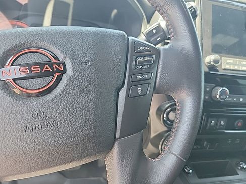 Used 2024 Nissan Titan PRO-4X w/ Pro-4x Convenience Package AWD/4WD image 27