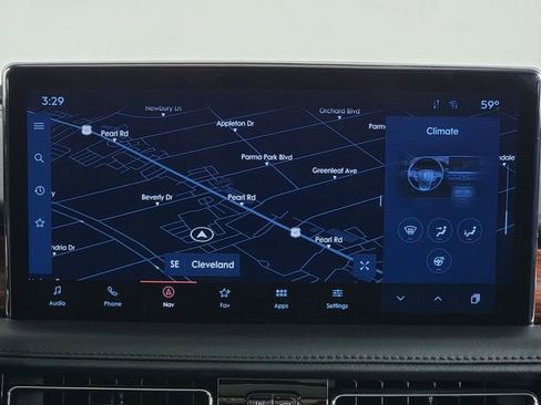 Used 2023 Lincoln Nautilus Reserve w/ Equipment Group 201A image 21