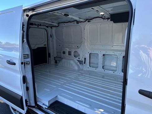New 2026 Ford Transit 250 Low Roof RWD image 13