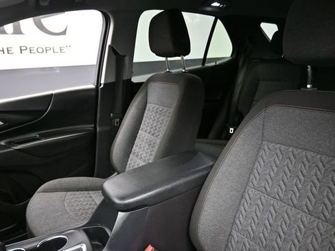 Used 2024 Chevrolet Equinox LT w/ LPO, Cargo Package image 16