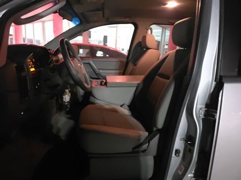 Used 2007 Nissan Titan XE image 11