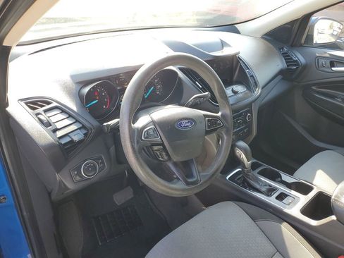 Used 2019 Ford Escape SE image 12