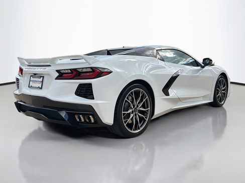 Used 2023 Chevrolet Corvette Stingray Preferred Conv w/ Z51 Performance Package RWD image 2