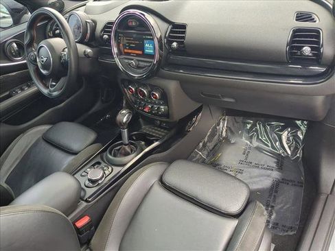 Used 2019 MINI Cooper Clubman S image 23