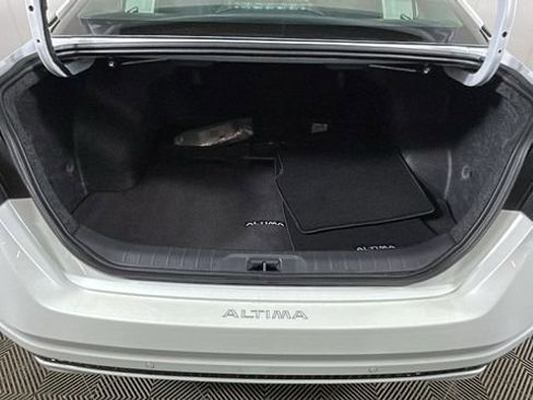 Certified 2025 Nissan Altima 2.5 SL FWD image 28