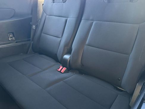 Used 2022 Ford Explorer XLT image 18