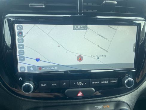 Used 2021 Kia Soul EX image 18