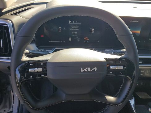 New 2026 Kia Sorento S image 11