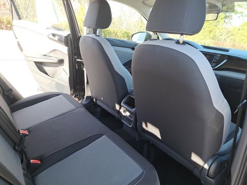 Certified 2024 Volkswagen Taos S w/ MDO Package image 11