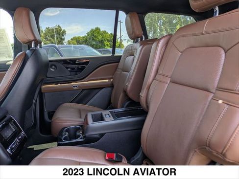 Certified 2023 Lincoln Aviator Reserve w/ Equipment Group 201A AWD/4WD image 20