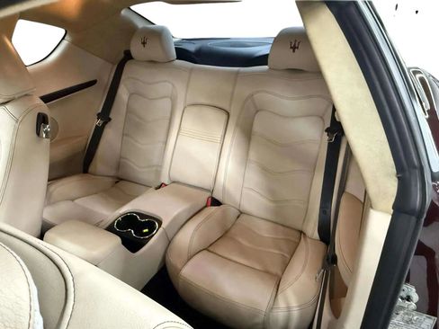 Used 2012 Maserati GranTurismo S image 14