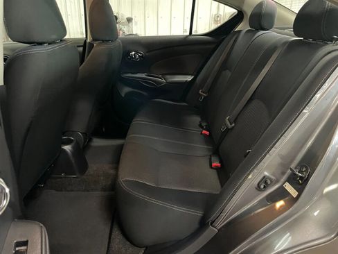 Used 2016 Nissan Versa SV image 15