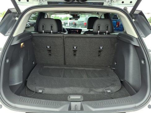 Certified 2024 Buick Encore GX Sport Touring w/ Comfort Package FWD image 11