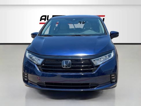Used 2024 Honda Odyssey EX-L image 2