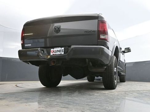Used 2016 RAM 3500 Laramie w/ Sport Appearance Group AWD/4WD image 37