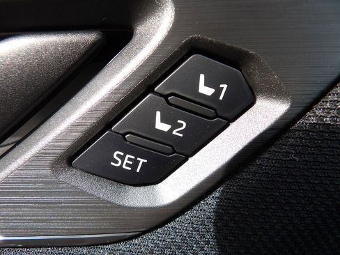 New 2026 Subaru Outback Limited XT AWD/4WD image 11