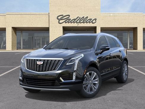 New 2025 Cadillac XT5 Premium Luxury w/ LPO, Floor Liner Package image 6