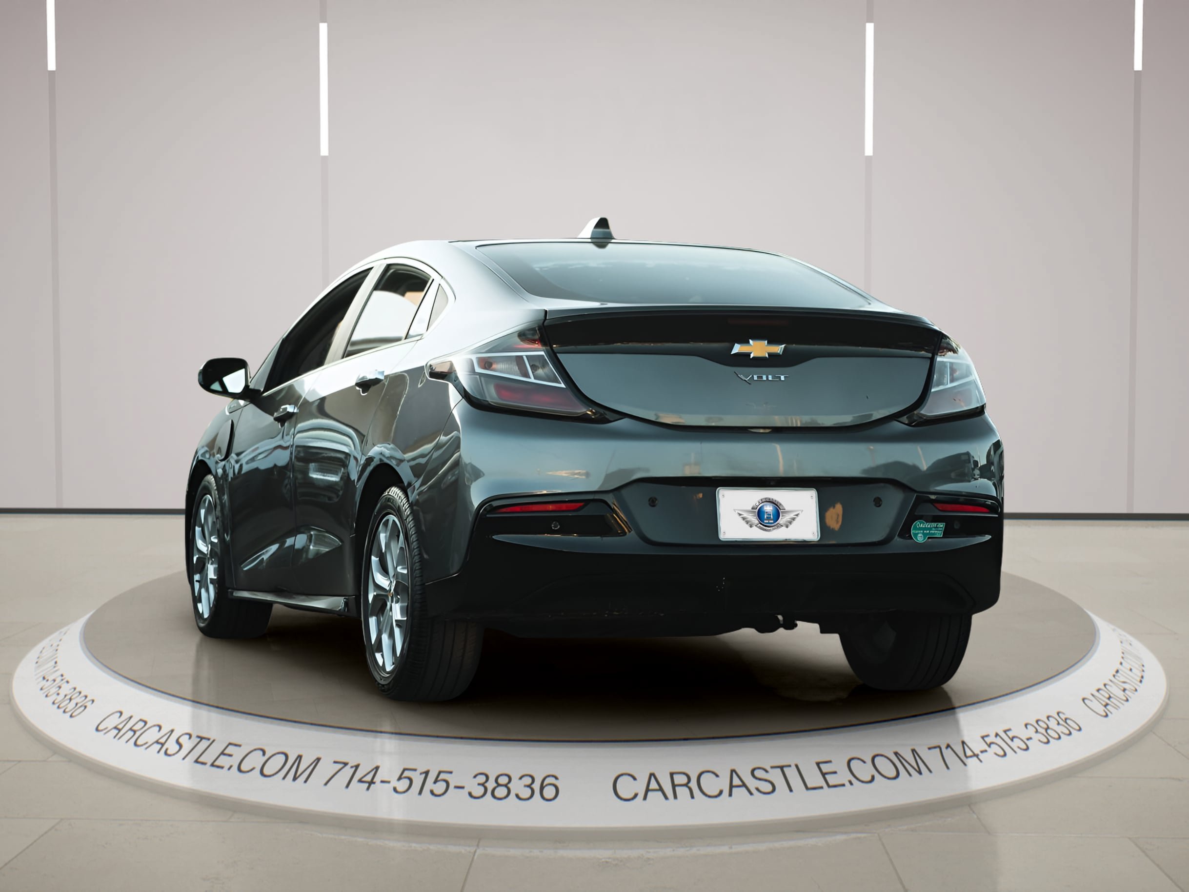 Used 2016 Chevrolet Volt Premier FWD image 2