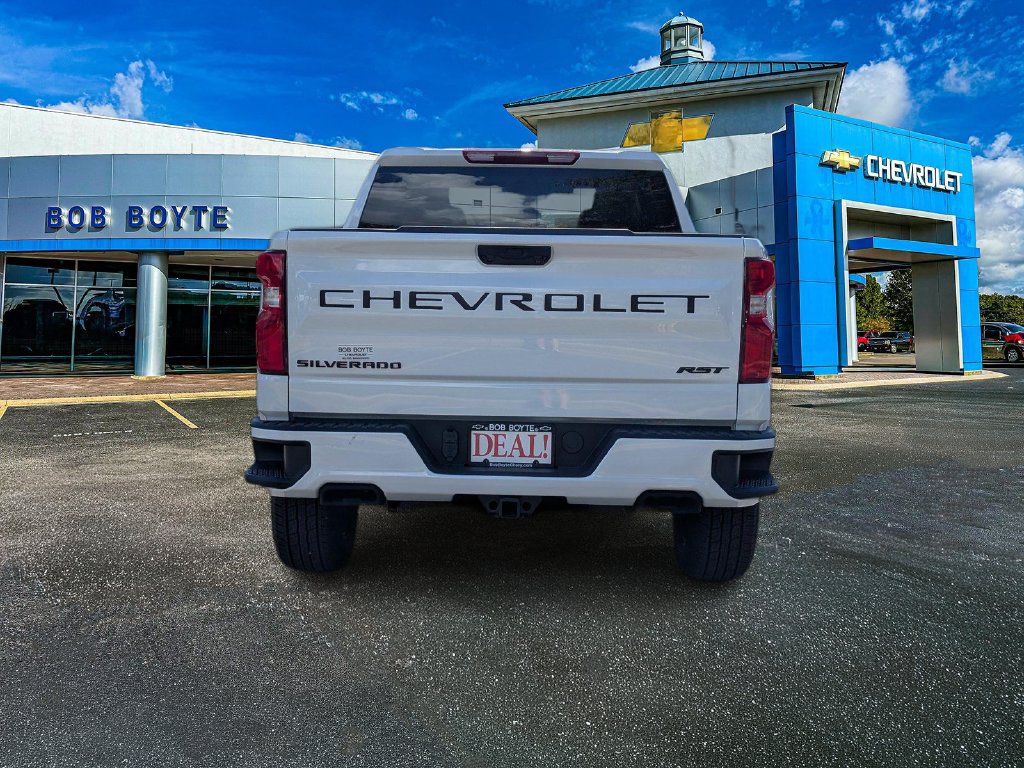 New 2026 Chevrolet Silverado 1500 RST w/ Redline Edition RWD image 4