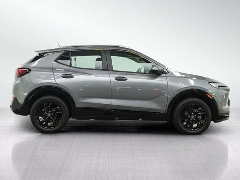 Used 2024 Buick Encore GX Sport Touring AWD/4WD image 6