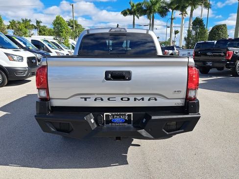 Used 2021 Toyota Tacoma SR5 image 6