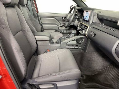 Used 2026 Toyota Tacoma SR AWD/4WD image 10