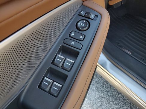 Certified 2026 Acura MDX w/ Technology Package FWD image 20